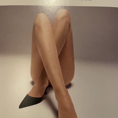 Wolford Nude 8 Tights Size: Extra Small Color: Sand 10272